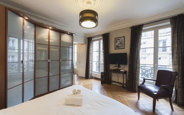 Comfortable near Montmartre