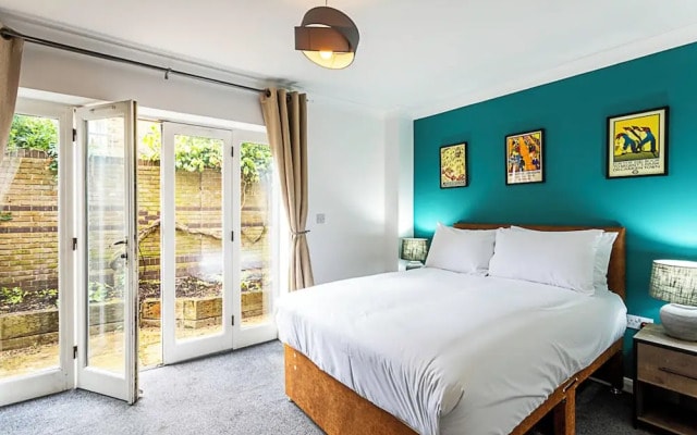 Light and Airy Upside Down House in Boho Hackney