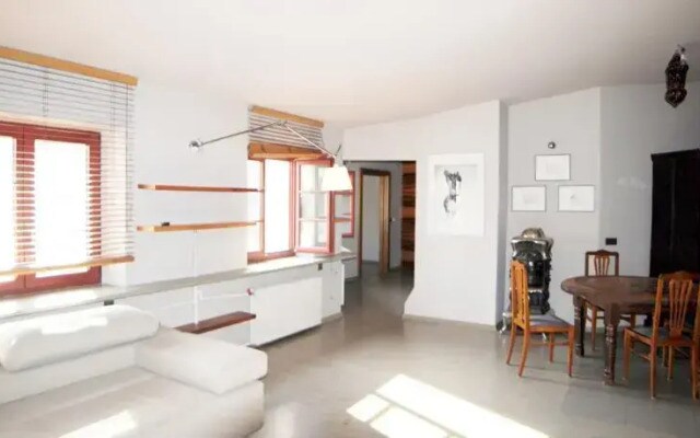INApartments Classic Riverside