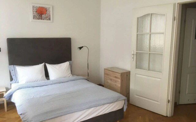 Design City Old Town - Celna Apartment