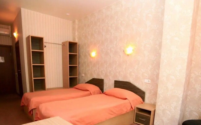 Premier Hotel	