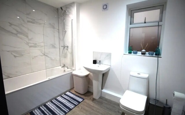 New Build - 2 Bed Bungalow - Large Enclosed Garden