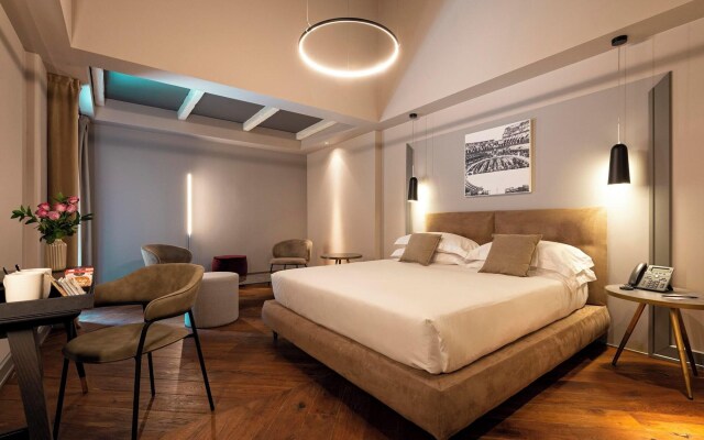 Loly Boutique Hotel