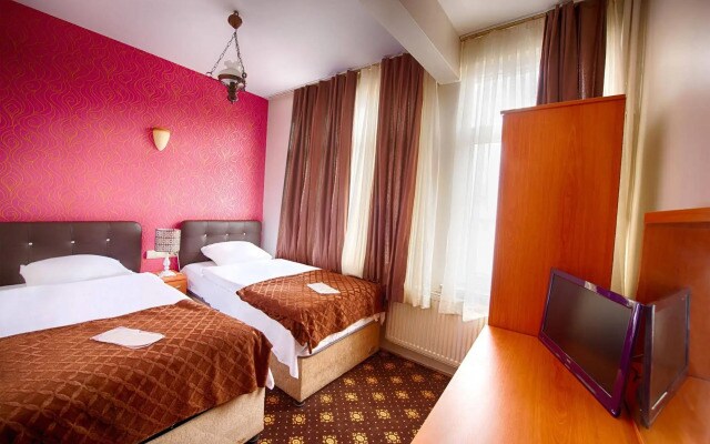 Akdeniz Hotel