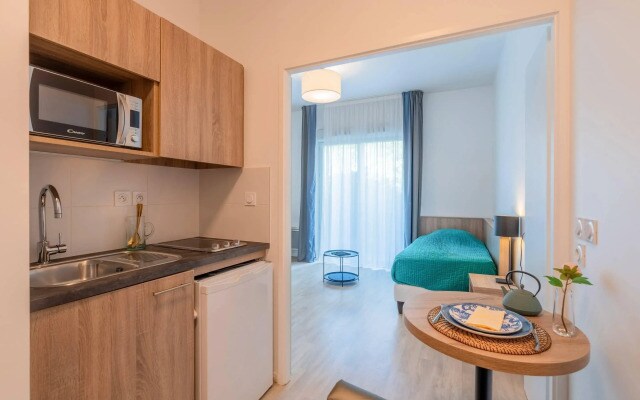 Quality Aparthotel Choisy Orly Airport