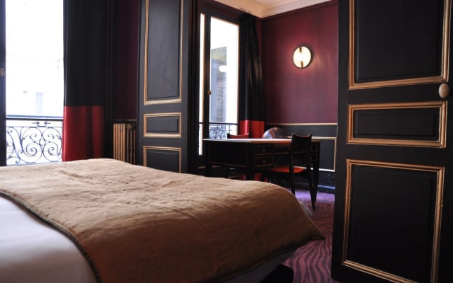 Alba Opera Hotel