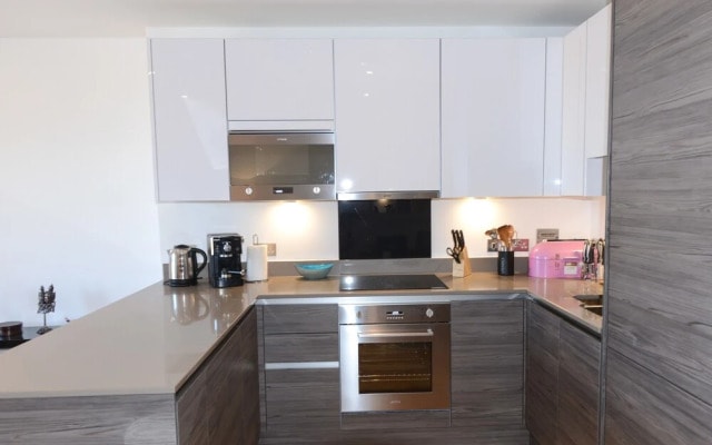 Greenwich West Apartments - Peymans
