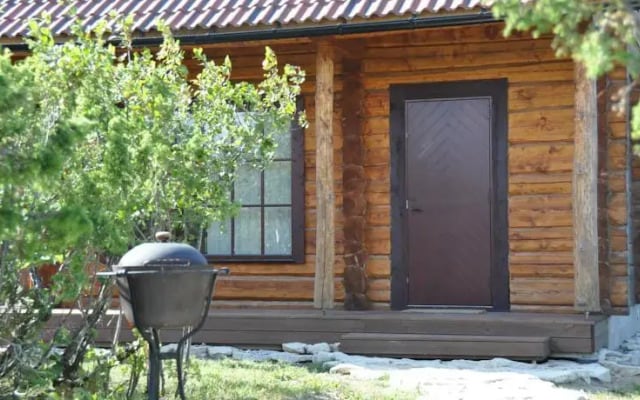 Kadakamarja Holiday House