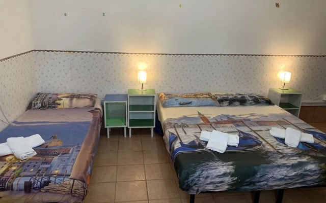 Pavarotti House