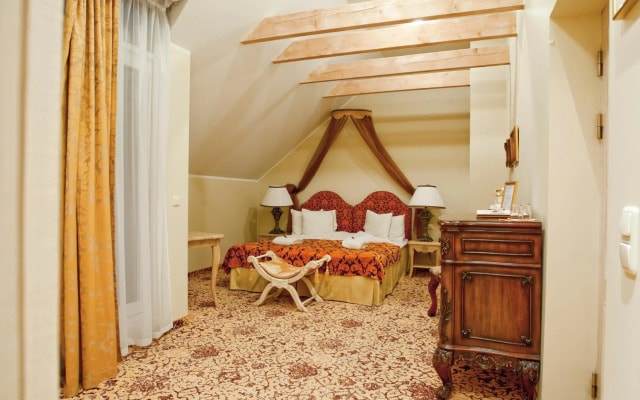 Отель Grand Rose SPA