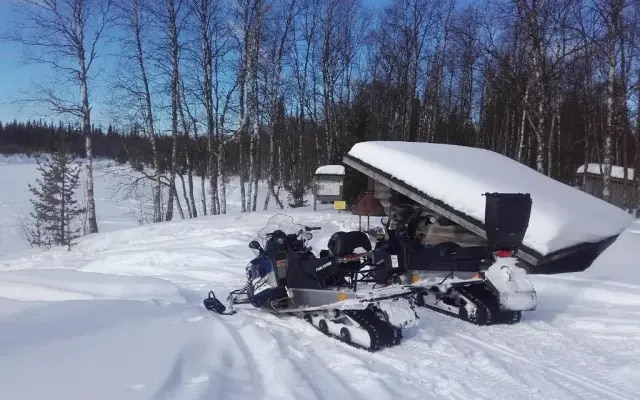 Arctic River Chalet