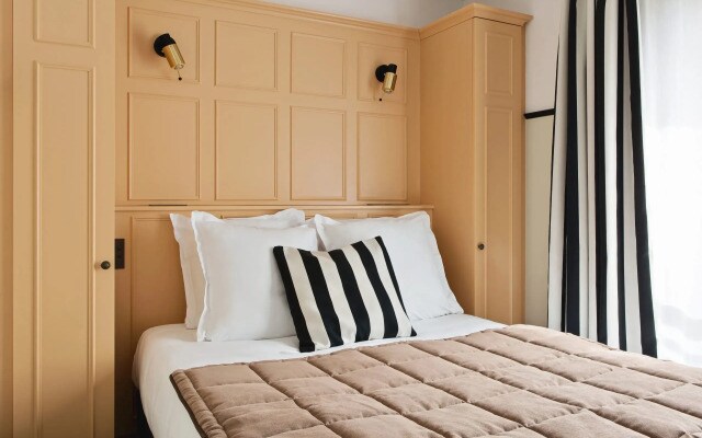 New Hotel Lafayette