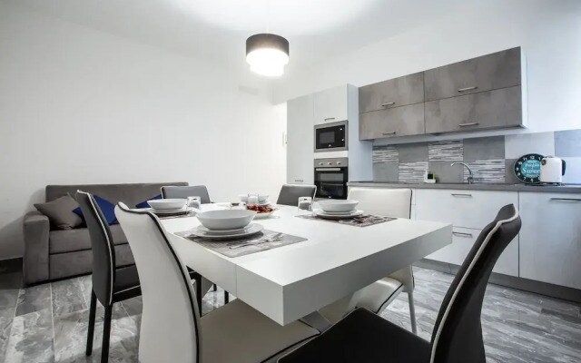 Gregorio VII Halldis Apartment