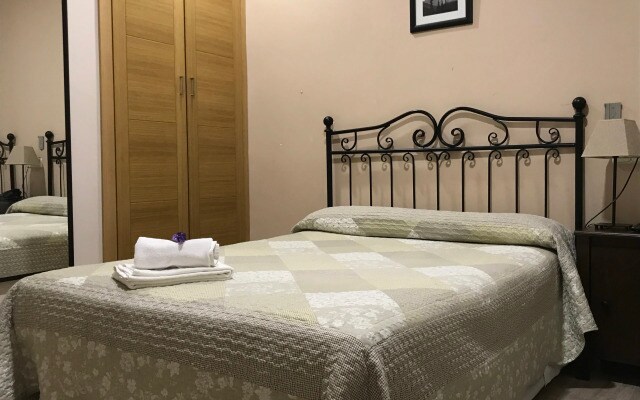 Hostal El Pilar