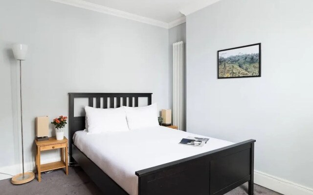 Wonderful 2BR Duplex Flat in Kennington