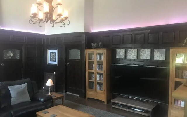 Willshaw Holiday Home