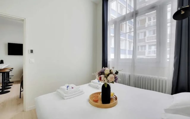 Modern Apartment - 2br/6p - Eiffel Tower