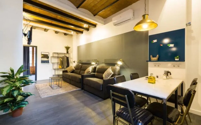 No 23 - The Streets Apartments