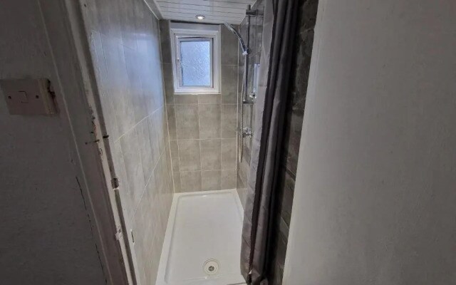 City Budget Guesthouse