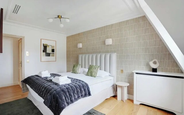 Sumptuous Apartment - 4ch/8p - Champs Elysaees