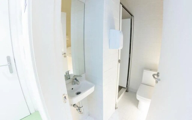 Sant Jordi Hostels Rock Palace