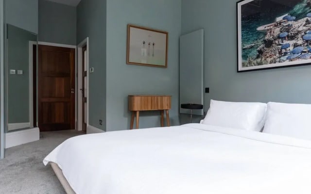 Hans Place II by Onefinestay