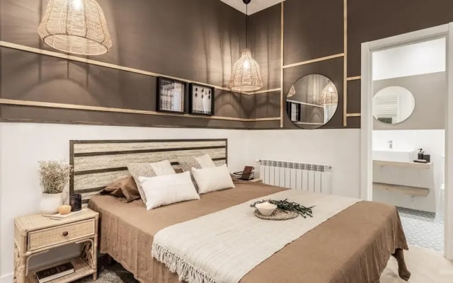 Utrera - 4 Bedrooms in Trafalgar