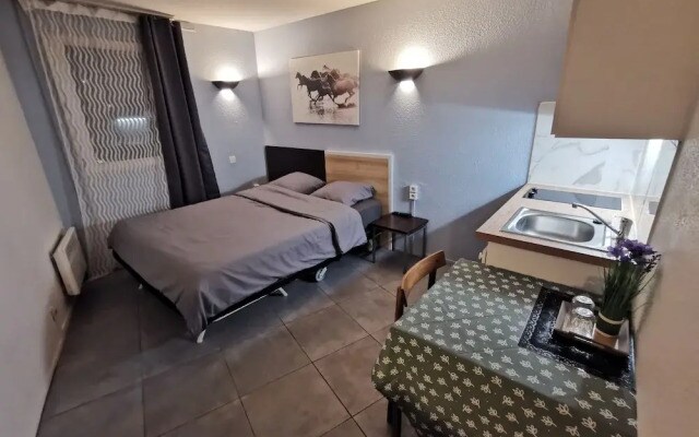 Appart Hotel La Defense