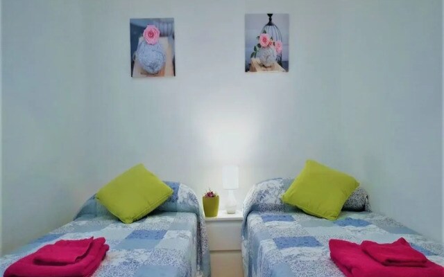 MC YOLO Apartamento Teatro Price