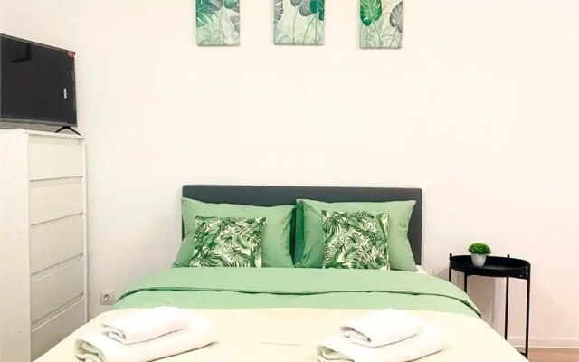 iROOMS на Дальневосточном 33