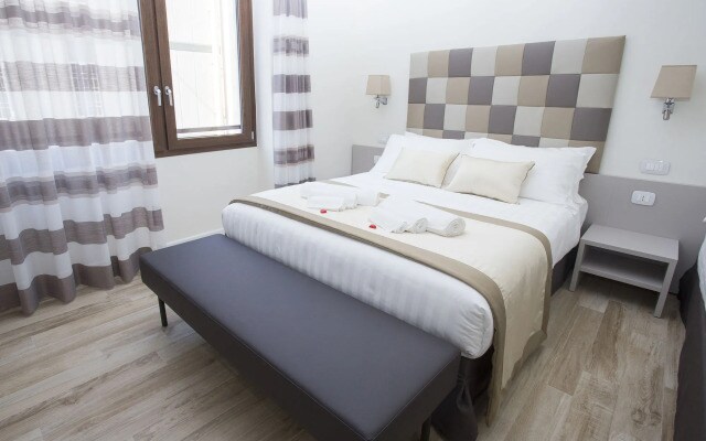 Leonardo Da Vinci Guest House