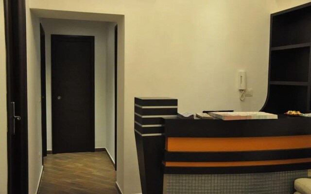 Romangelo 2 Hostel