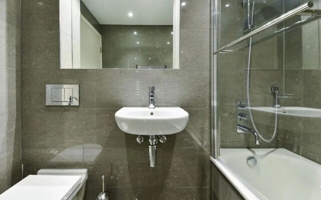 3 Bedroom Apartment near Paddington