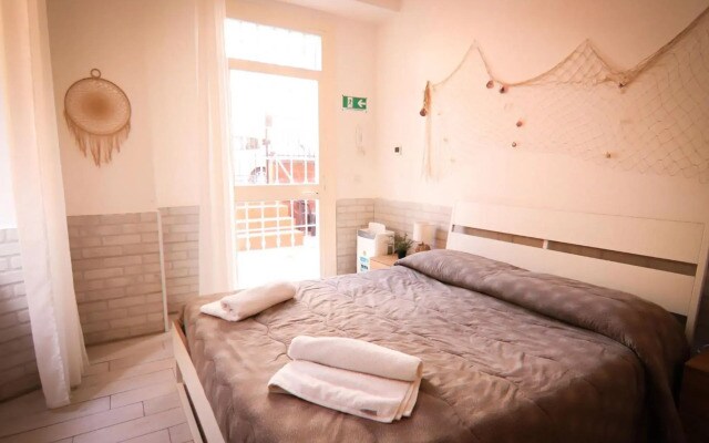 Holidayhouse Ostia - Libeccio