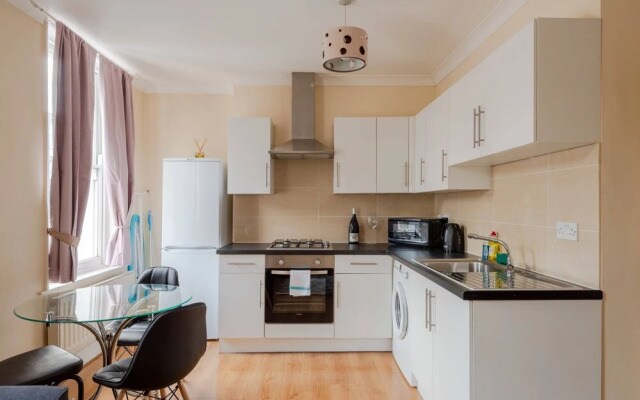 Great 1BR Flat Near Kennington/oval