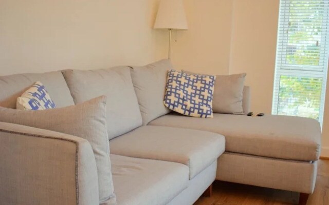 1 Bedroom Apartment in Mile End