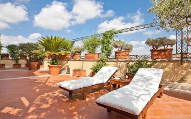 Fontana Di Trevi Penthouse