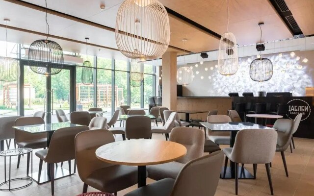 YES Botanica apart-hotel