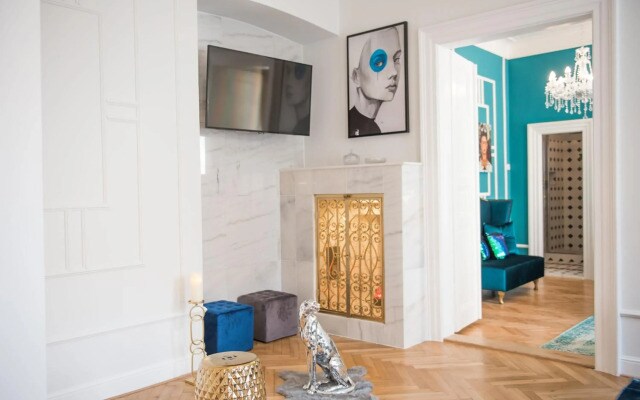 Glamour Frida apartment
