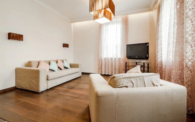 Premium Apartment Smolenskiy 22-10