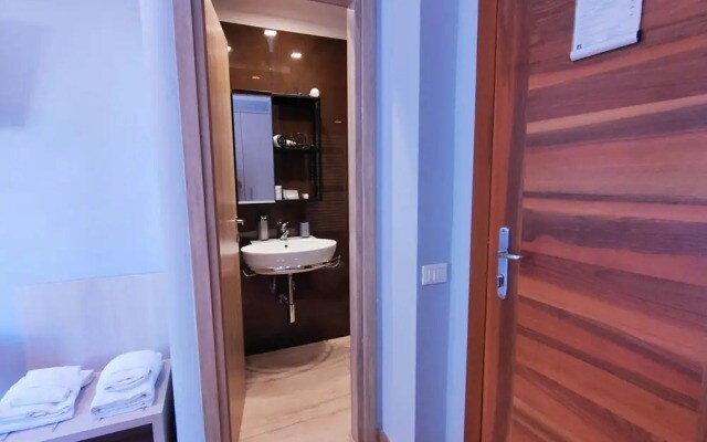 Flavia Suite