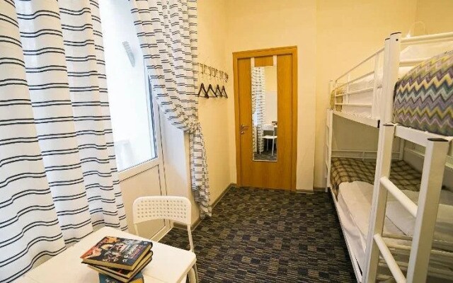 Parus Hostel