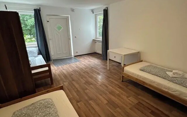 2-Rent Group Hostel Apartments HAN53