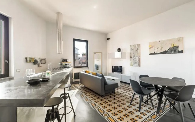 Fantastic Penthouse Over The Roman Sky