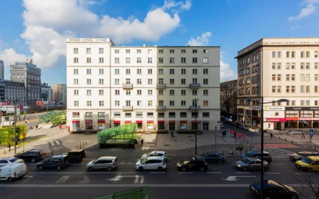 Deluxe Studio Warsaw City Center by Renters