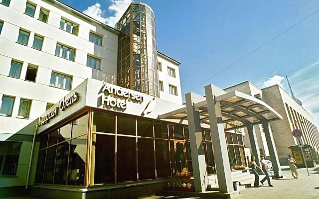 hotelImage