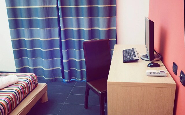 M&J Place Hostel Rome