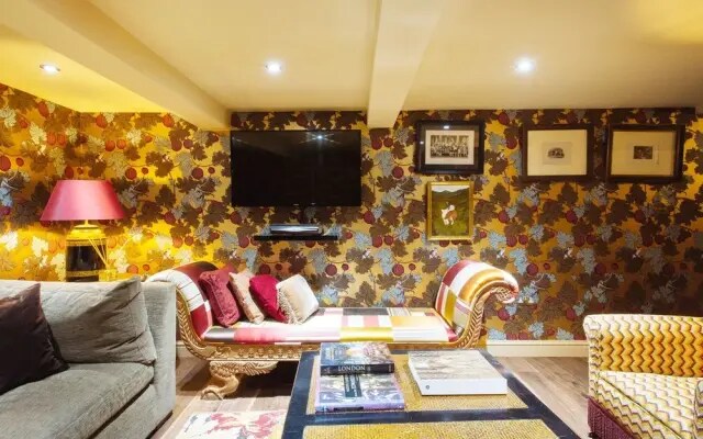 Moscar Lodge