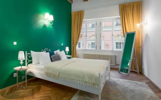 7 Tales Suites