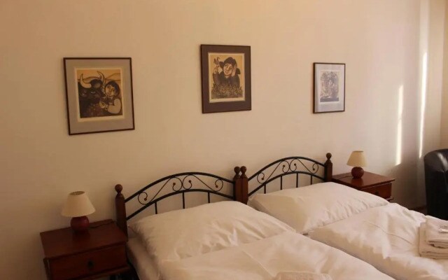 Hotel Cerny kun